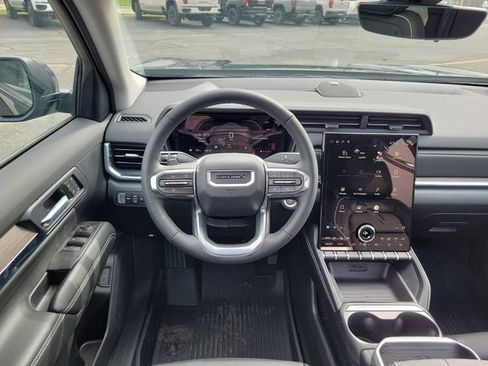 New 2026 GMC Terrain Denali w/ LPO, Floor Liner Package image 11