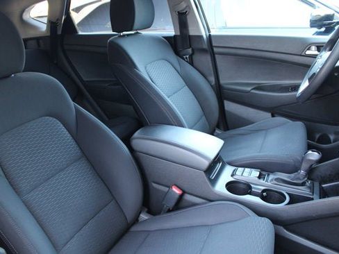 Used 2019 Hyundai Tucson Value AWD/4WD image 18