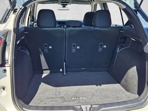 Used 2024 Nissan Kicks SV FWD image 8