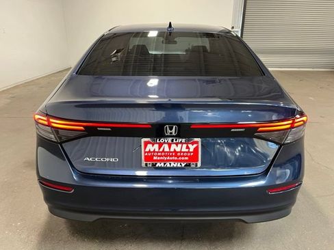 Used 2023 Honda Accord EX image 4