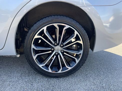 Used 2014 Toyota Corolla S FWD image 10