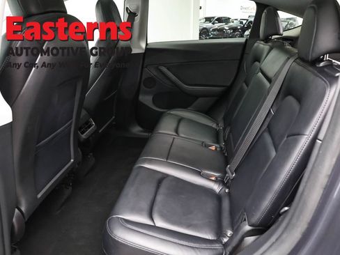 Used 2021 Tesla Model Y Long Range AWD/4WD image 15