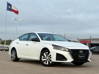 Certified 2024 Nissan Altima 2.5 S video 2