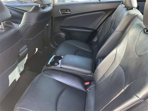 Used 2017 Toyota Prius Prime Advanced image 23
