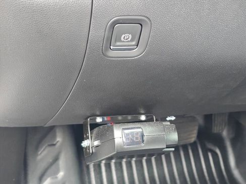 Certified 2023 Chevrolet Silverado 1500 W/T w/ WT Value Package image 16