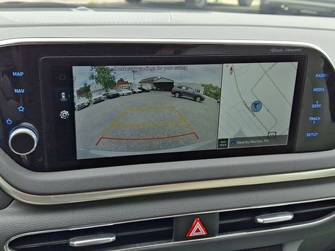 Certified 2023 Hyundai Sonata SEL w/ Cargo Package FWD image 18