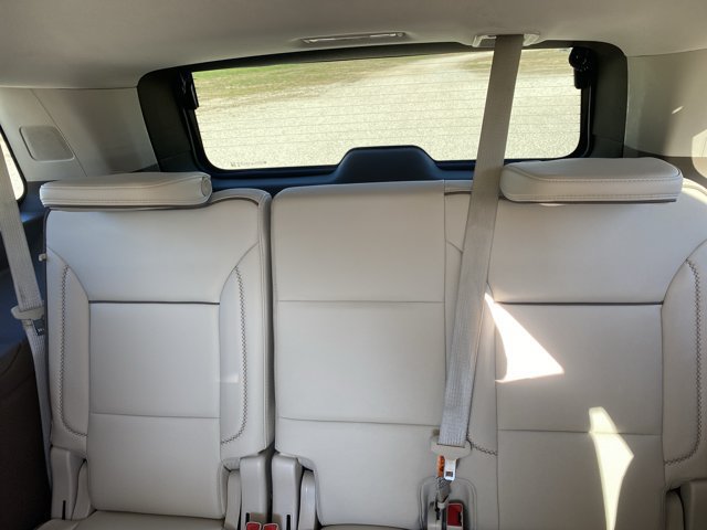 Used 2022 GMC Yukon Denali w/ Max Trailering Package AWD/4WD image 13