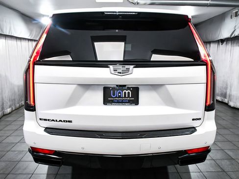 Used 2023 Cadillac Escalade ESV Sport w/ LPO, ONYX Package AWD/4WD image 5
