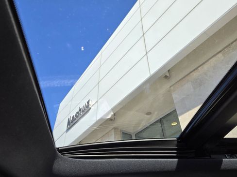 Certified 2025 INFINITI QX60 Luxe w/ Black Edition image 26