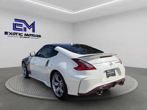 Used 2018 Nissan 370Z NISMO image 3