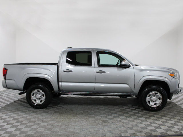 Certified 2023 Toyota Tacoma SR AWD/4WD image 7