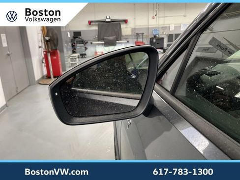 New 2026 Volkswagen Tiguan SE R-Line image 13