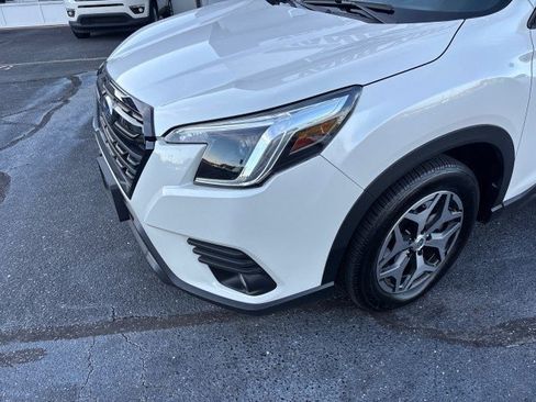 Certified 2022 Subaru Forester Premium AWD/4WD image 8