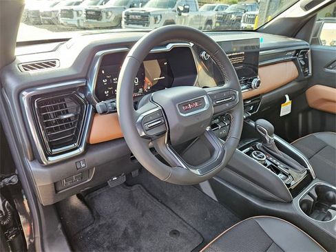 New 2026 GMC Canyon AT4 image 16