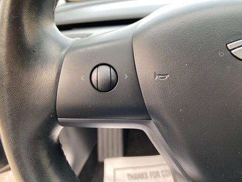 Used 2018 Tesla Model 3 Long Range image 51