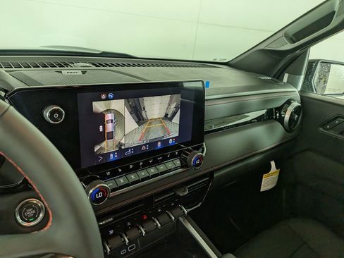 New 2026 Chevrolet Colorado Z71 w/ Technology Package AWD/4WD image 20