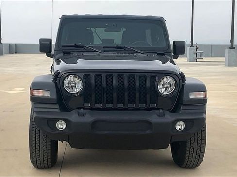 Used 2023 Jeep Wrangler Sport image 3