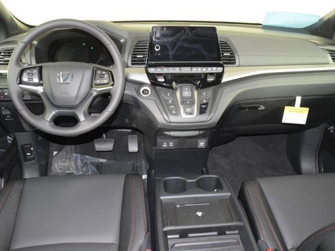 New 2026 Honda Odyssey Sport-L image 11
