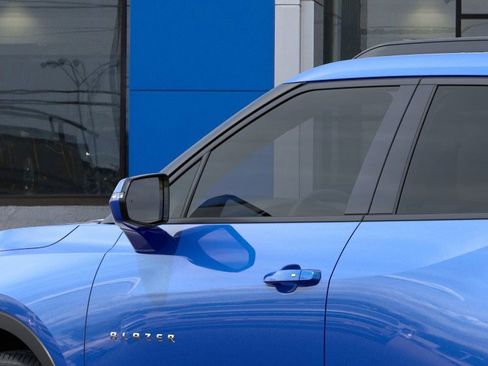 New 2025 Chevrolet Blazer LT w/ Sound & Technology Package image 12