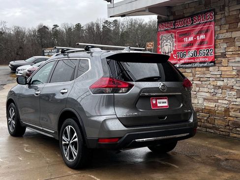Used 2018 Nissan Rogue SL image 4