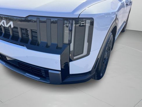 New 2027 Kia Telluride LX FWD image 9