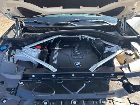 Used 2019 BMW X5 xDrive40i w/ Premium Package 2 image 37