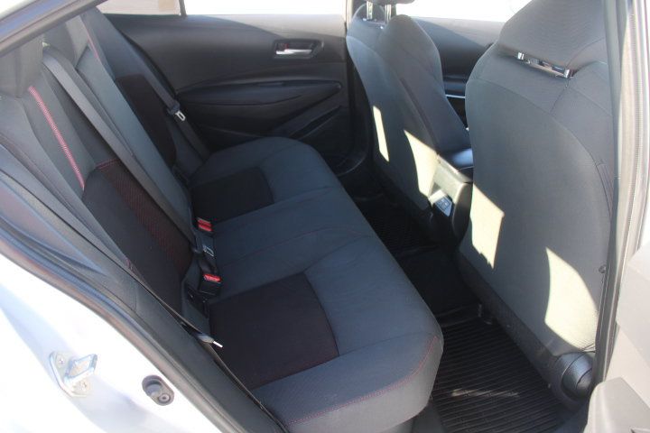 Used 2025 Toyota Corolla SE FWD image 16