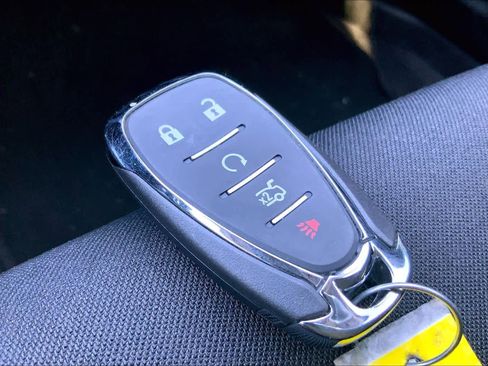 Used 2025 Chevrolet Malibu LS image 15