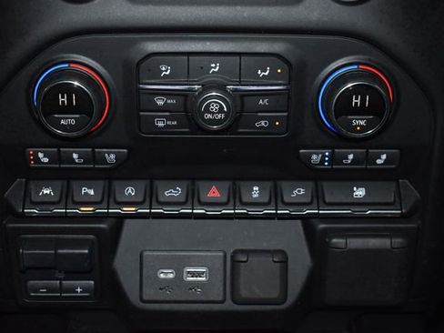 Used 2020 Chevrolet Silverado 1500 High Country w/ Safety Package II image 20