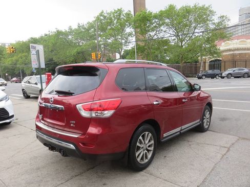 Used 2015 Nissan Pathfinder SL w/ SL Premium Package AWD/4WD image 4