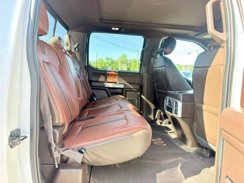 Used 2019 Ford F150 King Ranch w/ Equipment Group 601A Luxury AWD/4WD image 22