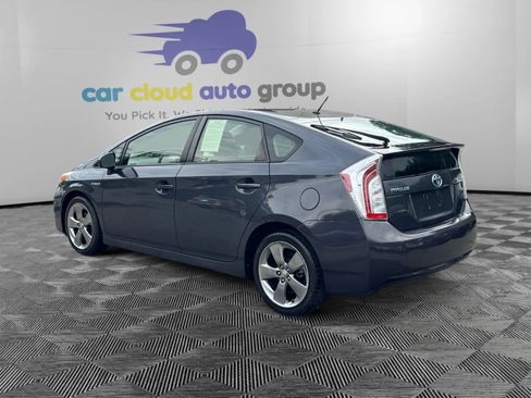Used 2014 Toyota Prius Two FWD image 3