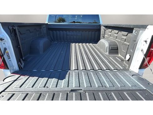 Used 2024 GMC Sierra 1500 SLT image 37