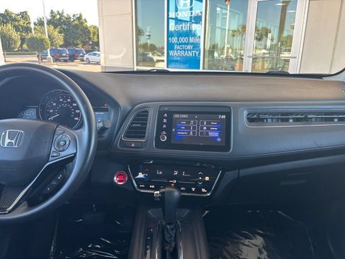 Used 2021 Honda HR-V EX image 13
