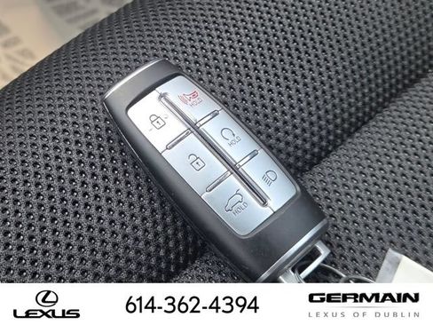 Used 2022 Genesis GV70 3.5T Sport AWD/4WD image 43