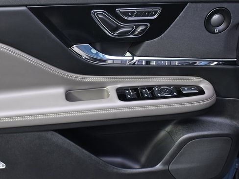 New 2026 Lincoln Corsair Grand Touring image 22