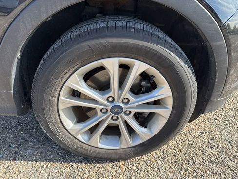 Used 2019 Ford Escape SE AWD/4WD image 5