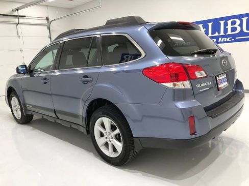 Used 2013 Subaru Outback 2.5i Premium w/ All-Weather Pkg AWD/4WD image 12