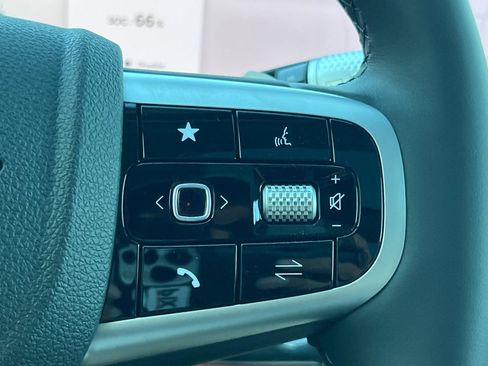 New 2026 Genesis GV80 2.5T Advanced image 32