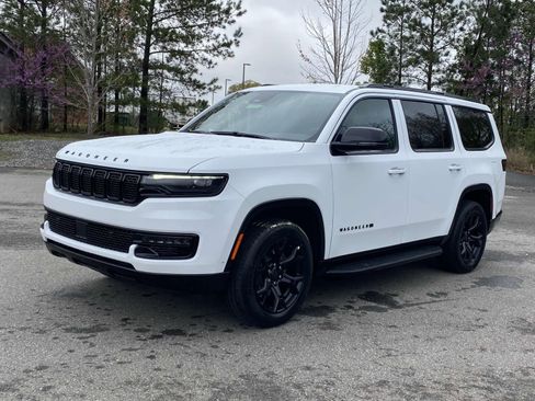 New 2025 Jeep Wagoneer Series II image 3