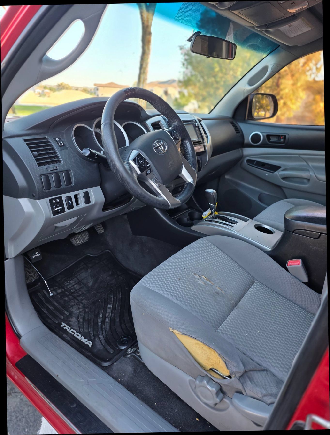 Used 2015 Toyota Tacoma PreRunner RWD image 20