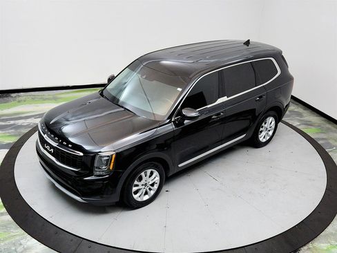 Used 2022 Kia Telluride LX FWD image 32