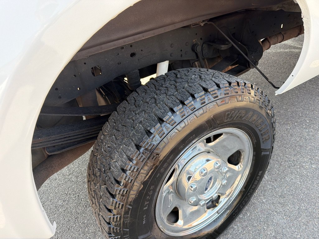 Used 2005 Ford F250 4x4 SuperCab Super Duty image 6