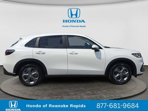 New 2027 Honda HR-V LX image 6