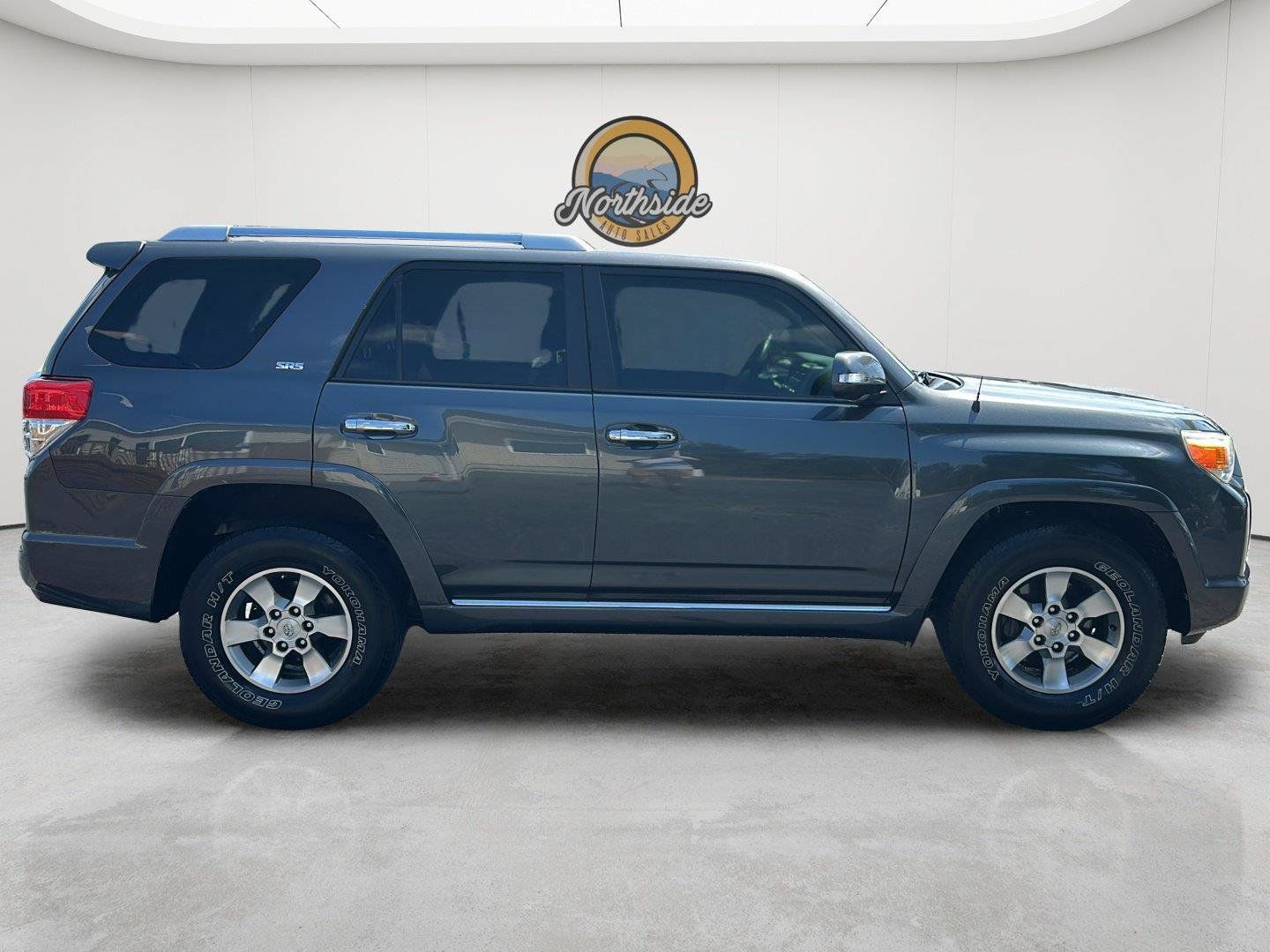 Used 2012 Toyota 4Runner SR5 RWD image 25