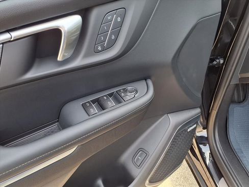 New 2026 Buick Enclave Sport Touring w/ Power Package FWD image 10