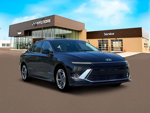 New 2026 Hyundai Sonata SEL FWD image 11
