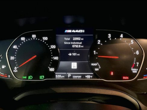 Used 2022 BMW M440i Coupe image 22