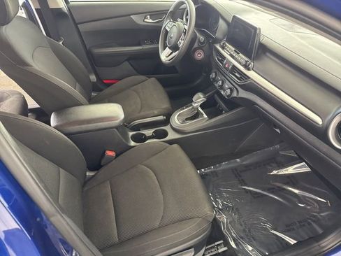 Certified 2021 Kia Forte LXS FWD image 22