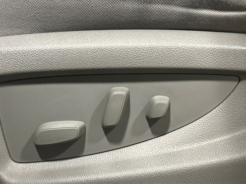 Used 2018 Chevrolet Silverado 1500 LT w/ All Star Edition image 18